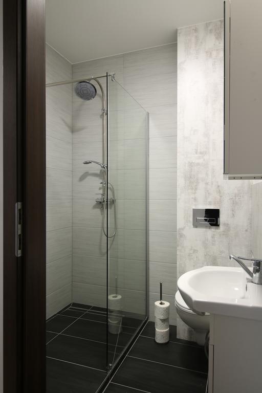Willa Browar Pokoje Goscinne W Centrum Miasta Na Starowce, Self Check In 24H, Fv, Tv Smart, Darmowe Wi-Fi, Parking, W Sasiedztwie Restauracji I Kawiarni, Uslugi Escort Zakazane Starogard Gdański Eksteriør billede